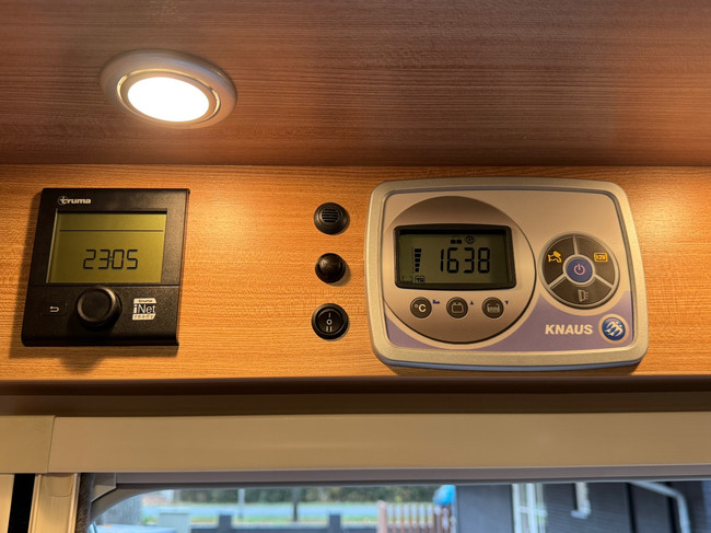 Knaus R16 Knaus Sky TI Silver Selection 700 MEG Airco AUT 31dkm foto: 17