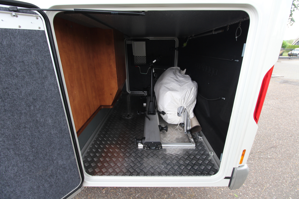 Carthago Chic C-line T4.9 LE foto: 3