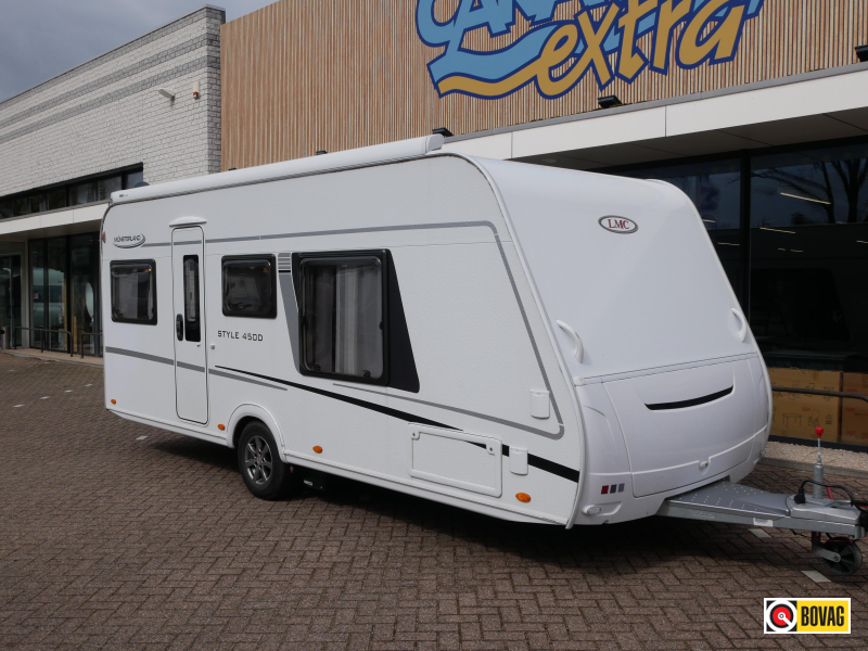 LMC Style 450 D Incl. Mover en luifel  foto: 0