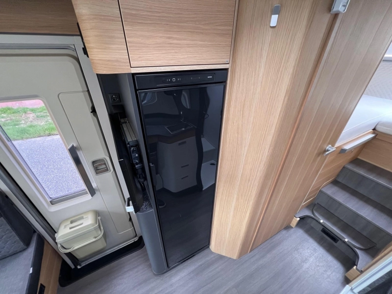 Adria Matrix Plus 670 SL AUTOMAAT 160PK  foto: 6