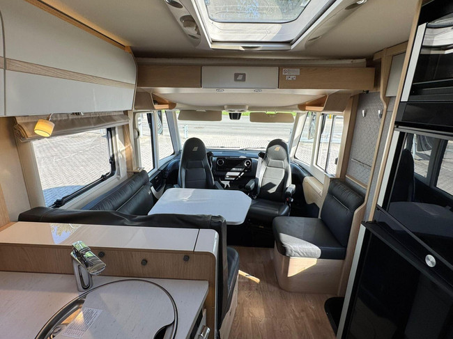 Hymer BML-I 790 Masterline Queensbed Hefbed Alde EP Level Oven Trekhaak Luifel foto: 22