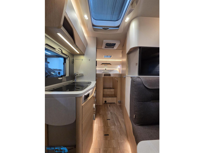 Hymer BMC-T 580 *Automaat 177pk* Levelsysteem* Vol opties!! foto: 18