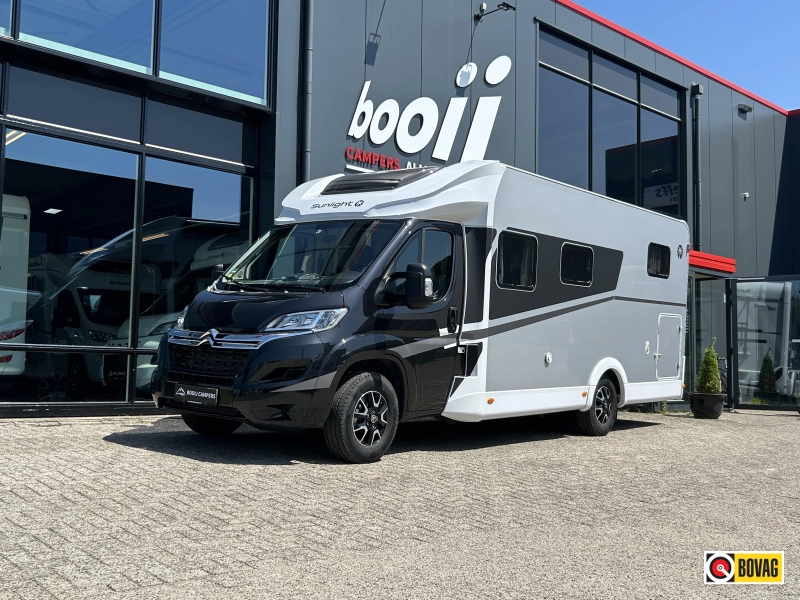 Sunlight T 68 Adventure Edition + Drop-down bed & Air conditioning photo: 0