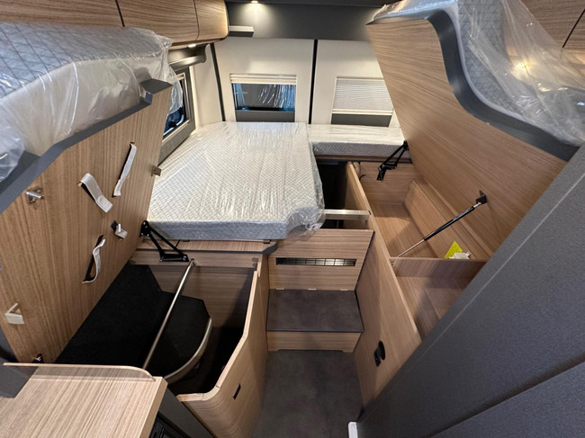 Malibu Van Diversity 640 LE K Charming GT Skyview foto: 20
