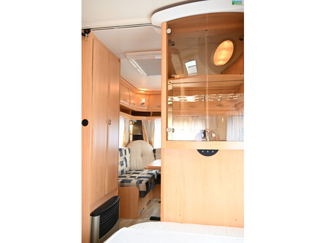 Hobby De Luxe 460UFe photo: 14