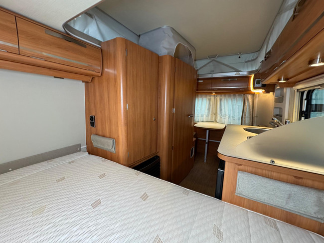 Eriba Touring Triton 430 GT foto: 20