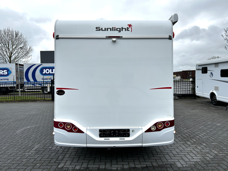Sunlight V60 Dwarsbed/2020/Euro-6/5.9m  foto: 23