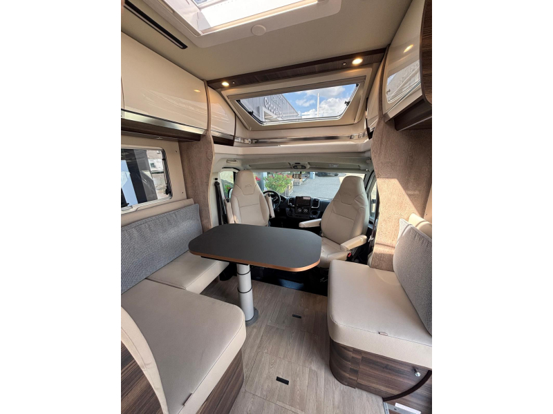 Laika Ecovip 4009 L automaat, E&P enkel bed  foto: 13