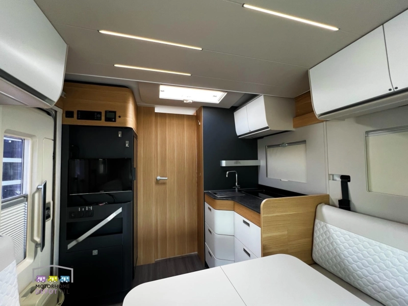 Adria Matrix 670 DL Eerste eigenaar!  foto: 7
