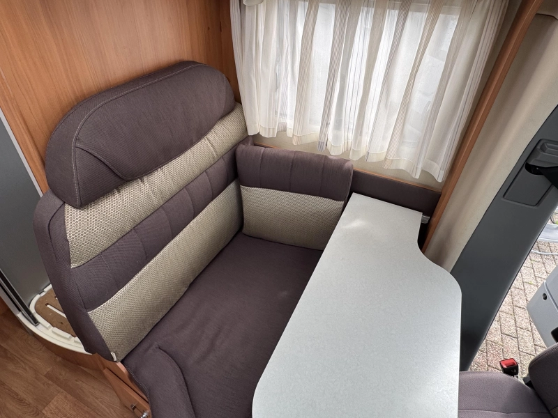 Hymer Van 520 S Einzelbetten Raumwunder Foto: 33