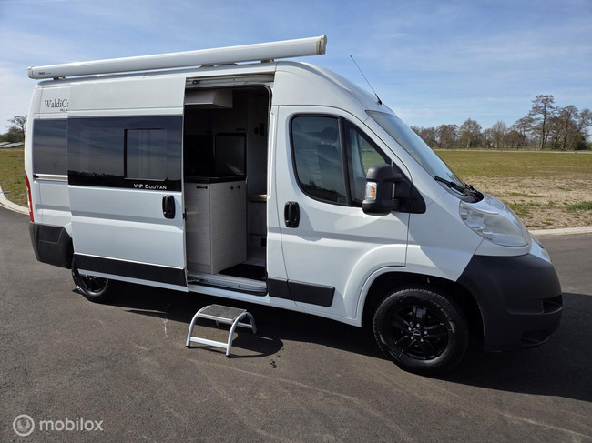 Peugeot Waldi Camp VIP DuoVan Foto: 4