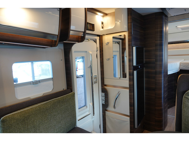 Laika EcoVip H 4109 9-Speed ​​Automatic | E&P Level System | Roof air conditioning | Lithium | 4-person photo: 6