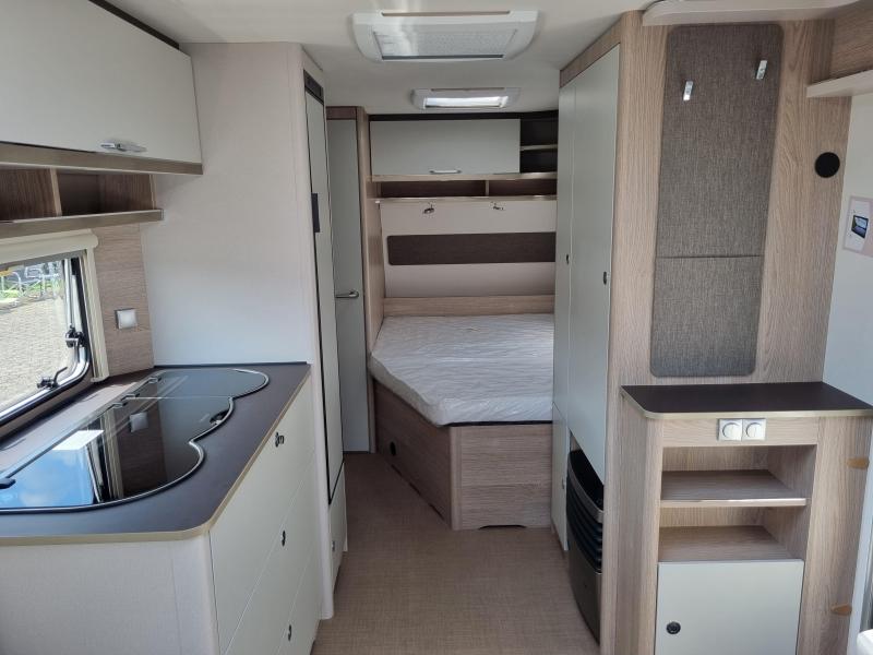 Bürstner Premio 460 TS  foto: 3