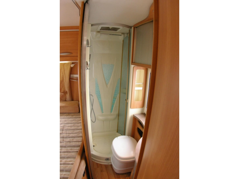 Chausson Allegro 93 Franz&ouml;sisches Bett, Top-Ausstattung. Foto: 11