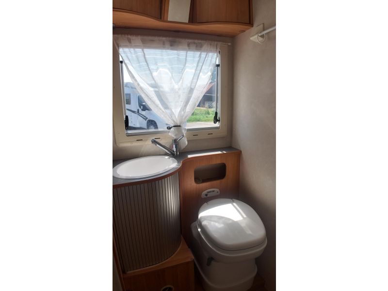 Adria Mobil Coral S ADRIA CORAL S 680SP foto: 21