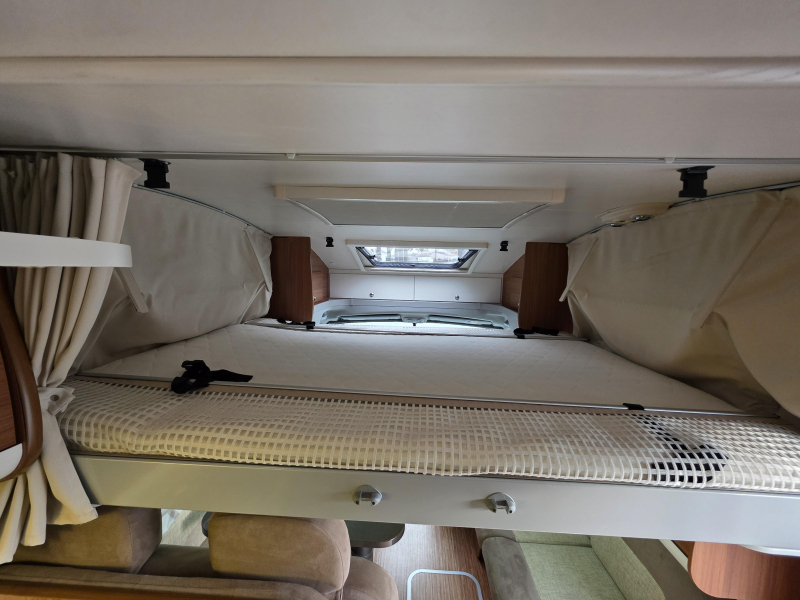 Adria Matrix M 680 SP 5 Gordeplaatsen!  foto: 20