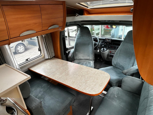 Hymer 2.5DCI 120PK TR655GT Automaat,Topindeling,Vastbed,Airco Elekpakket,Navi,Achteruitrijcamera foto: 11