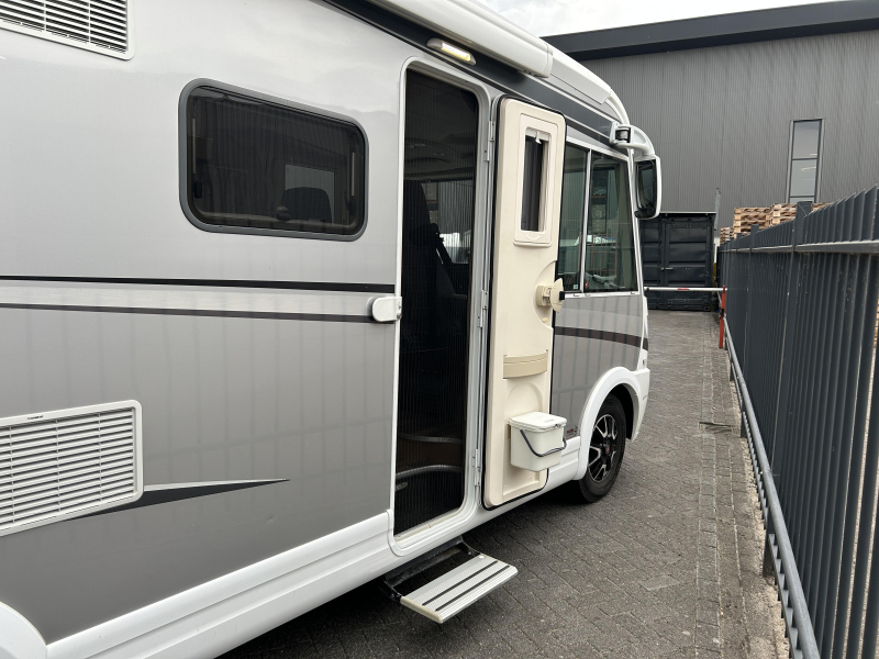 Knaus Van I 600 ME Hefbed, Solar, Schotel  foto: 6