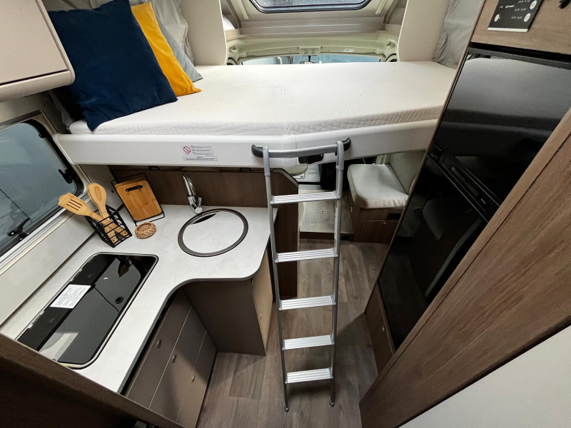 Carado T 447 - met TV + Schotel  foto: 16