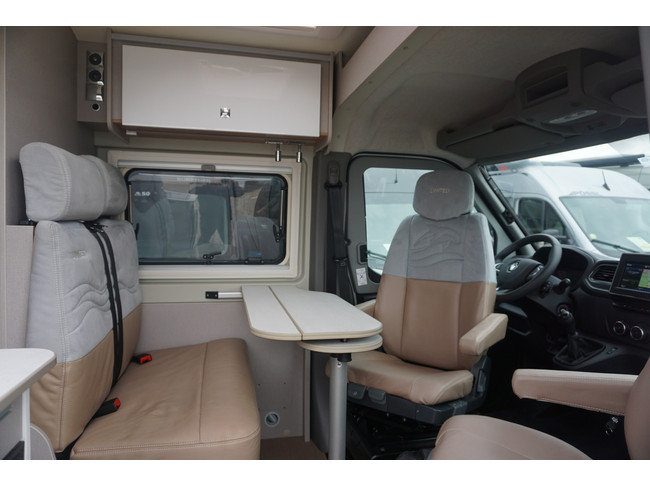 Bürstner Delfin C 621 Renault foto: 2