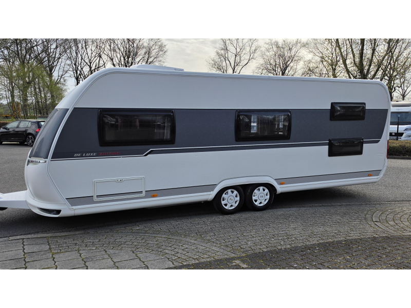 Hobby De Luxe Edition 650 KMFE Vorzelt Foto: 2