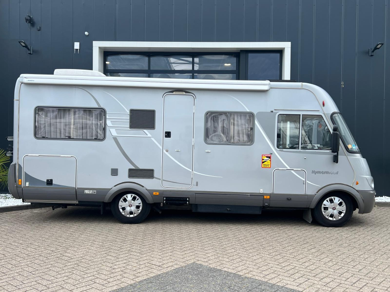 Hymer B654 automaat, bomvol opties  foto: 3