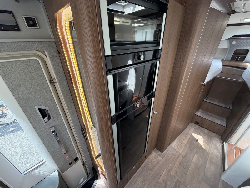 Hymer B ML I 780 LEVEL/2X AIRCO/LITHIUM  foto: 6