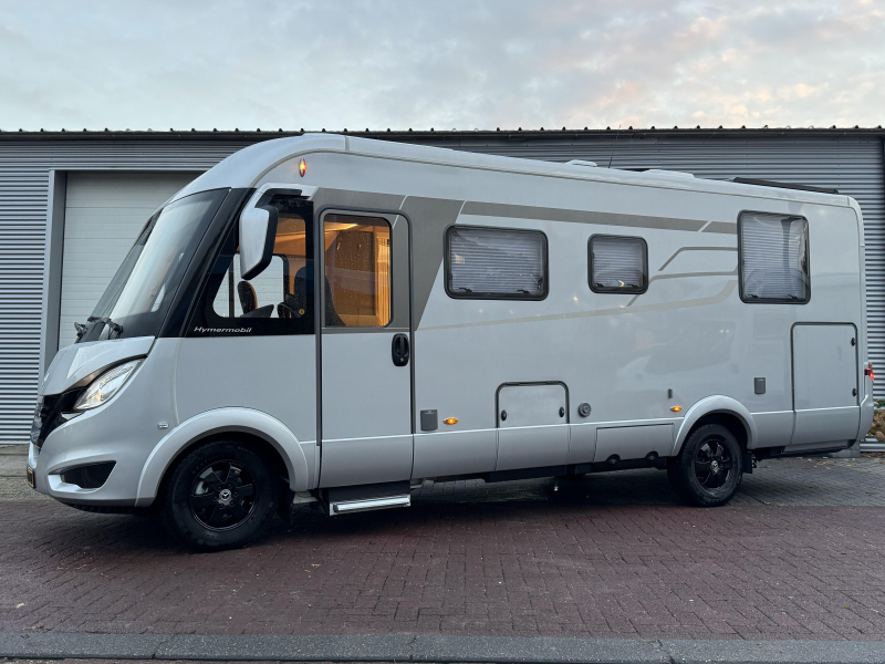 Hymer BMC-I 690 Queensbed-Hefbed-Mercedes  foto: 2