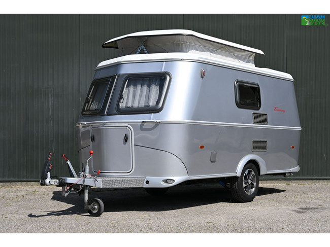 Eriba Touring Triton 418GT photo: 1