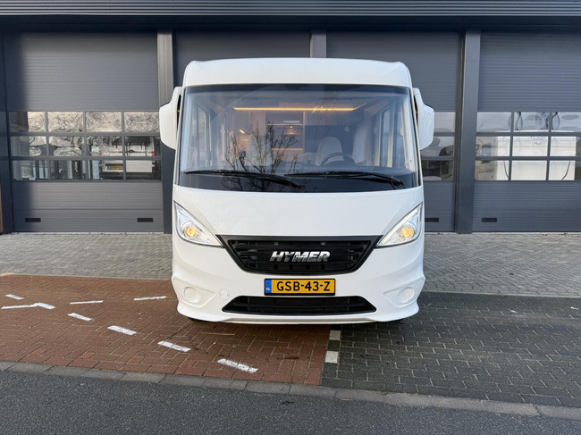 Hymer Exsis I 580 Pure Integraal met Hefbed Hymer Exsis I 580 Pure
