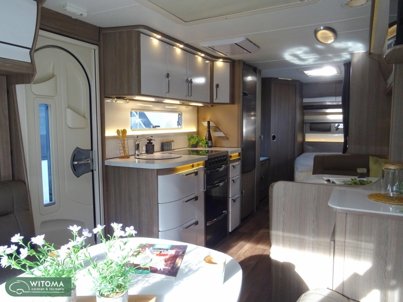 Kabe Royal 740 GXL Super compl. btw caravan  foto: 2