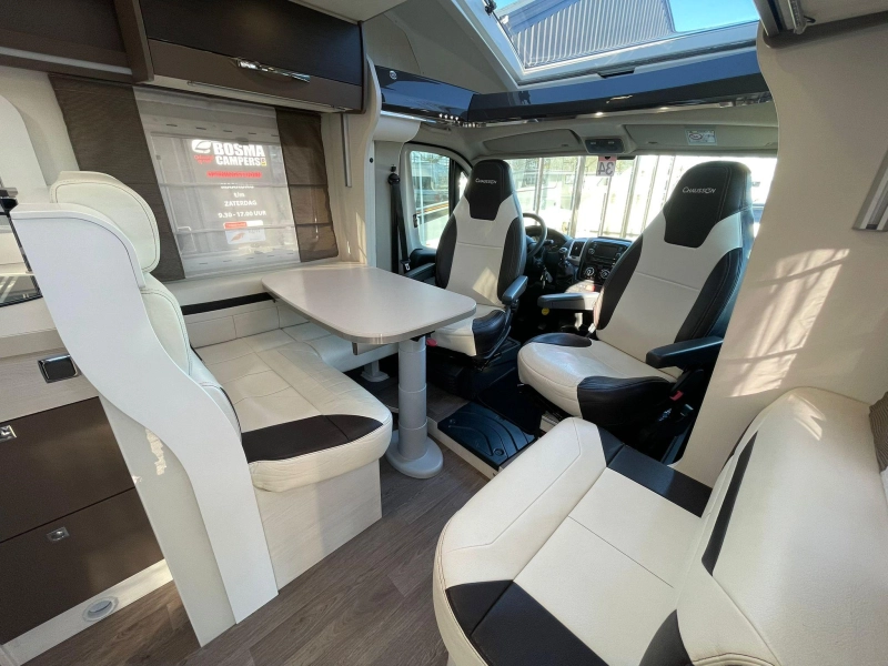 Chausson Welcome 728 EB Queensbed Hefbed 150 PK  foto: 12
