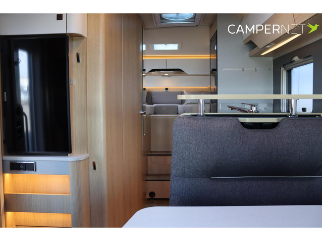 Hymer BMC-T 600 Whiteline 170 PS Automatik | Wechselrichter | L&auml;ngsbetten | SLC Chassis | SOG Toilettenl&uuml;ftung | Markise | Maxxfan | Abus Extr Foto: 9
