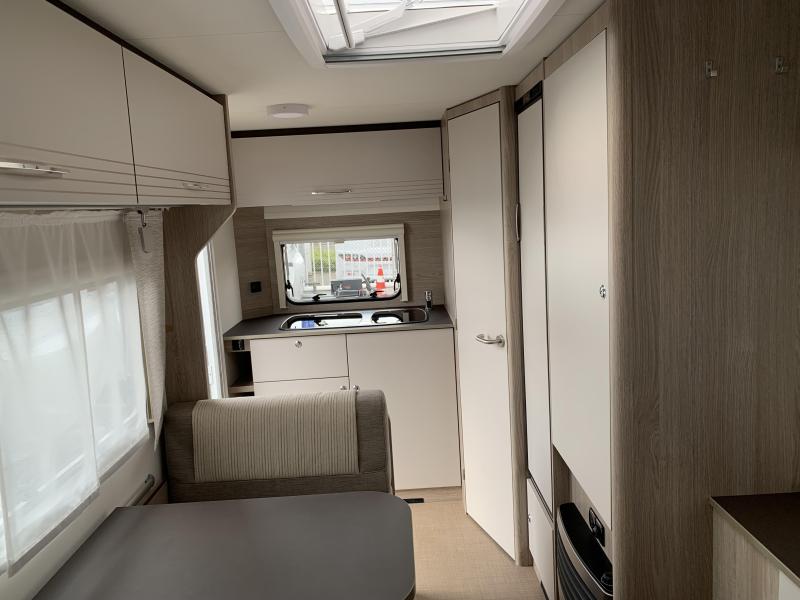 Bürstner Premio Life 425 TS - Mover - Thule luifel -  foto: 6