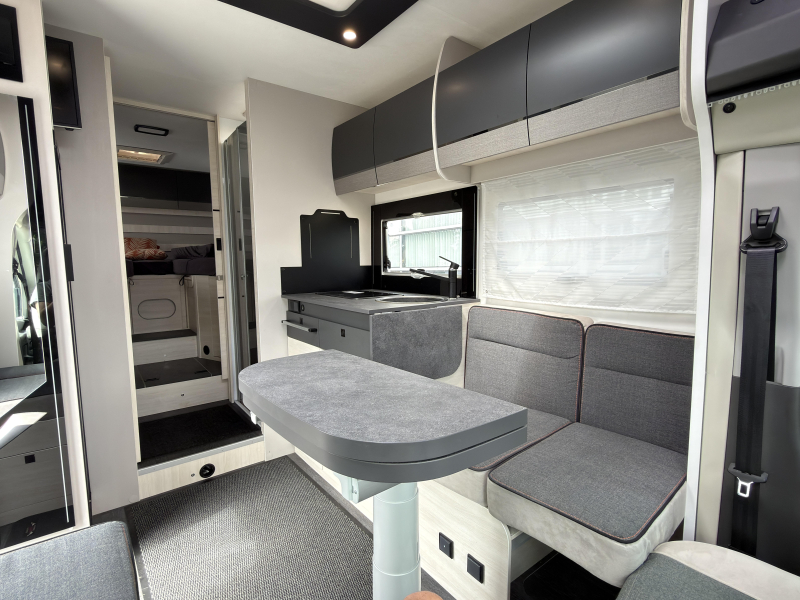 Chausson Titanium Ultimate 777 Nivelliersystem | Vollgepackt Foto: 10