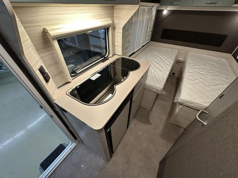 Dethleffs C'Joy 460 LE +mover+luifel+fietsendrag  foto: 10