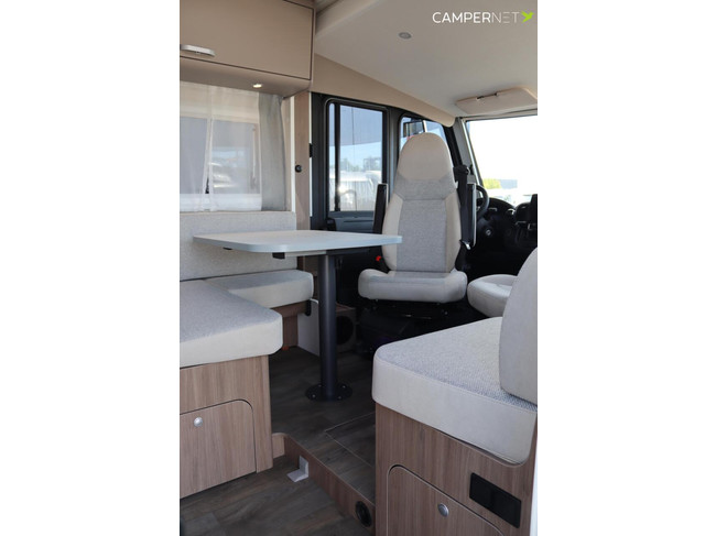 Carado I447 140hp Automatic | Single beds 215cm! | Drop-down bed | Pro + package | Fiat 10'' multimedia system | Oven | Reversing camera | N photo: 5