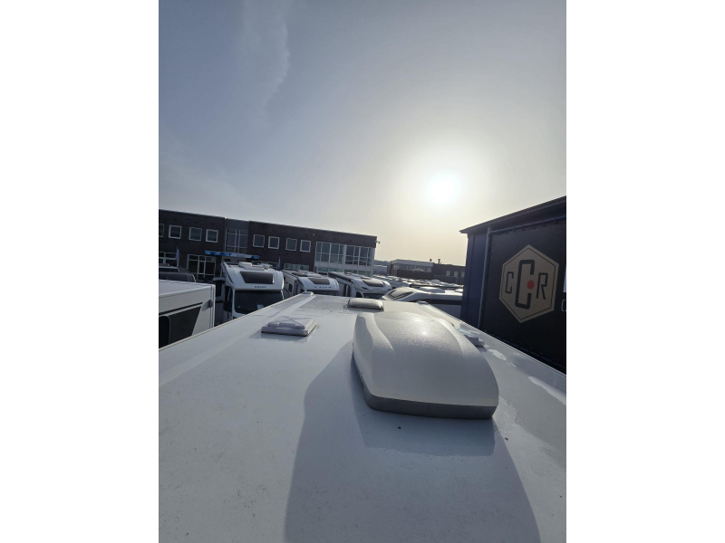 Sunlight I68 Adventure Vol opties + levelsysteem Foto: 18