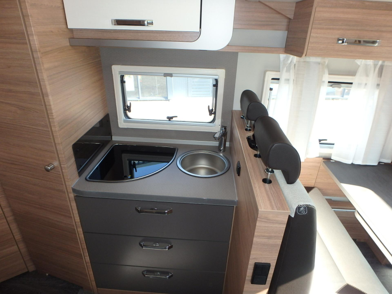 Weinsberg CaraSuite Spicy 650 MF  foto: 14
