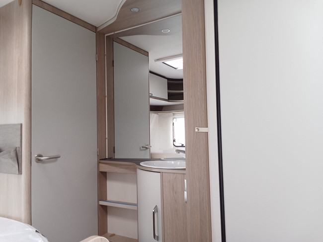 Bürstner Premio 550 TK foto: 20