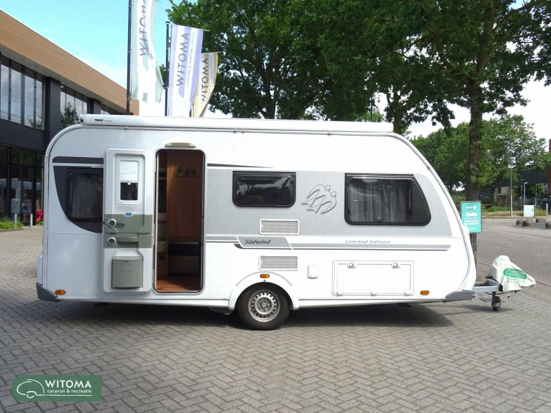 Knaus Sudwind Limited Edition 460 EU Mover-Thule Omnistor Markise Foto: 20