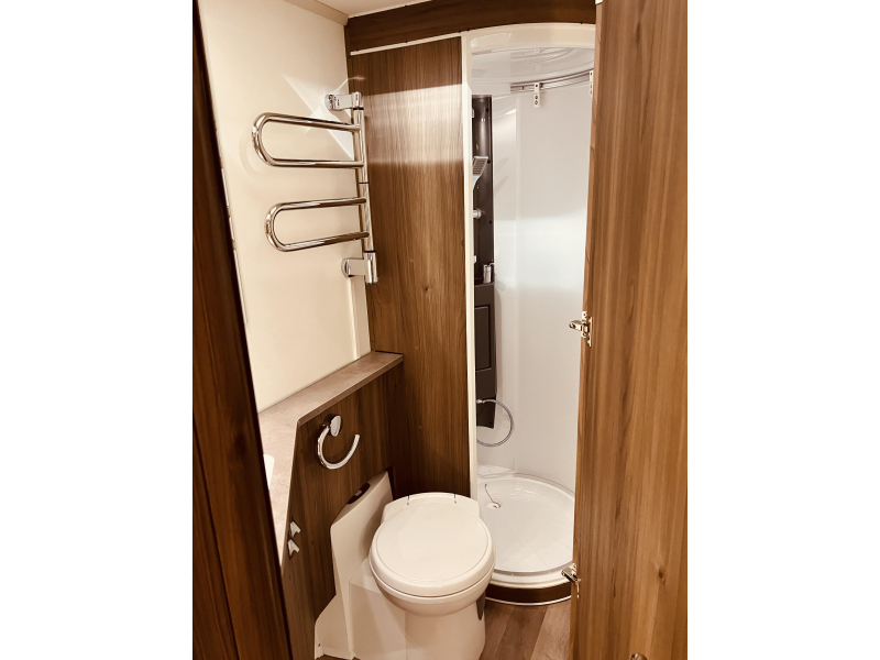 Kabe Royal 600 CXL ROYAL 600 CXL DXL KS  foto: 20