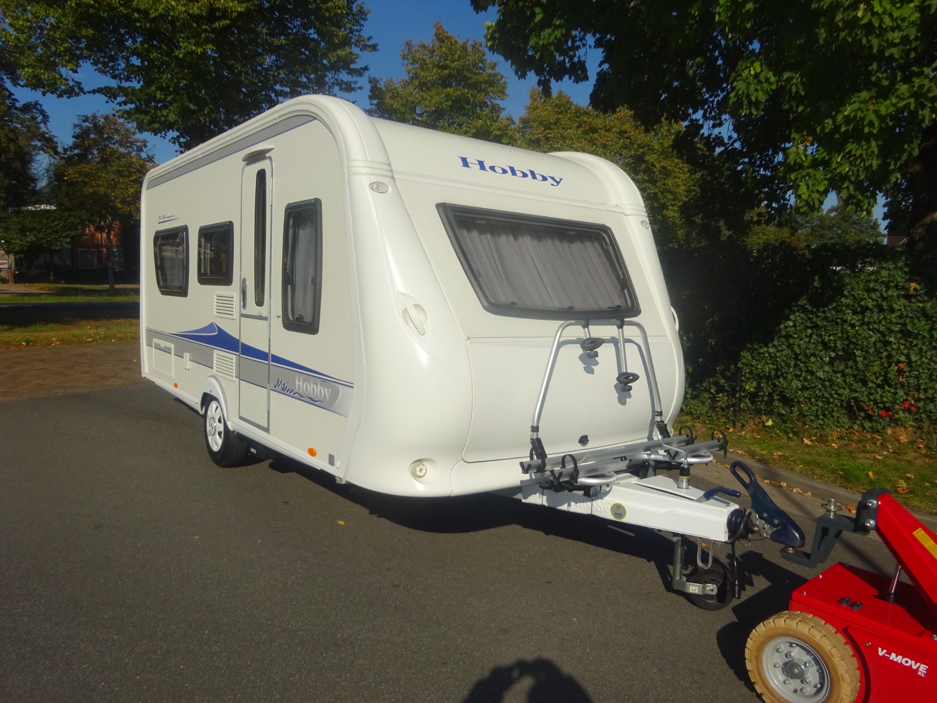 Hobby De luxe 460 LUEnkele Bedden+Rondzit+Mover foto: 1