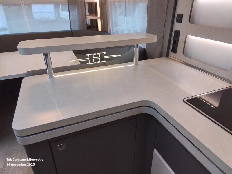 Hobby Excellent 560 CFE Modelo 2026 Gran Asiento en C foto: 6