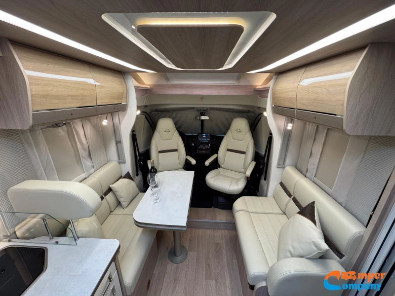 Rapido 696 F Queensbed / Truma E  foto: 13