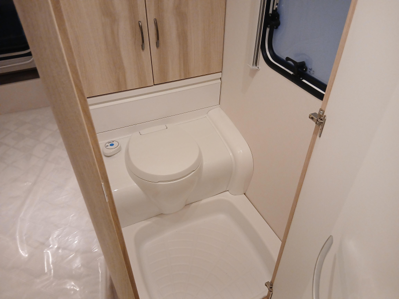 Hobby De Luxe 400 SFE foto: 7