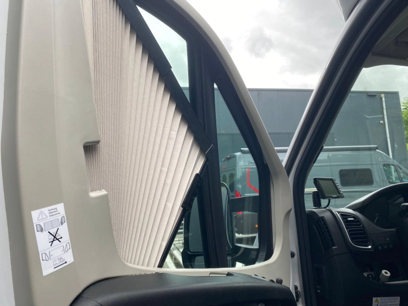 Dethleffs Globebus T 6 - Hoher K&uuml;hlschrank Foto: 6