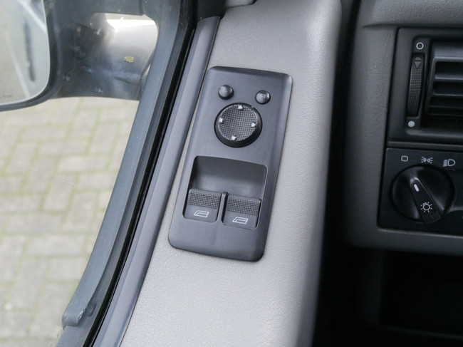 Volkswagen T4 Buscamper, California Inbouw, Lage Km foto: 20