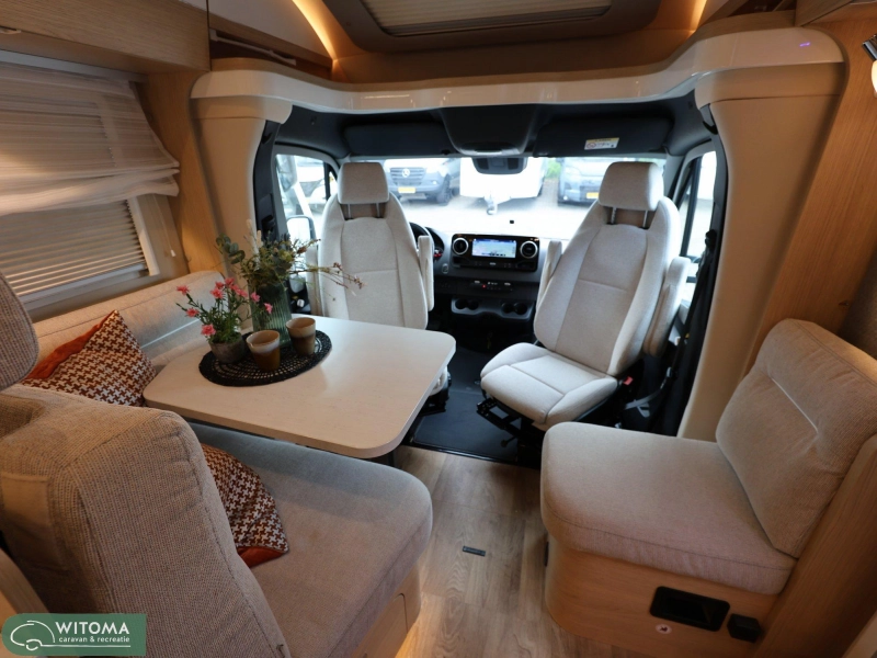 Hymer BMC-T 680 EP Levelsysteem Bj 2023  foto: 8