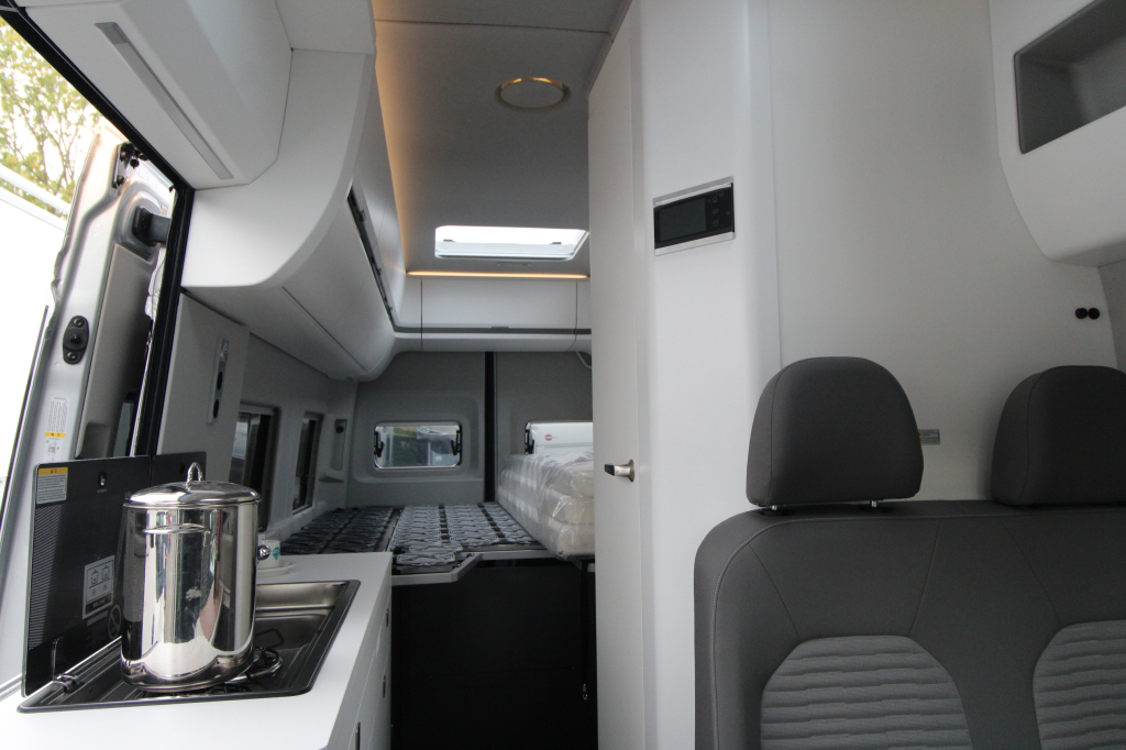 Volkswagen Grand california 680 foto: 9